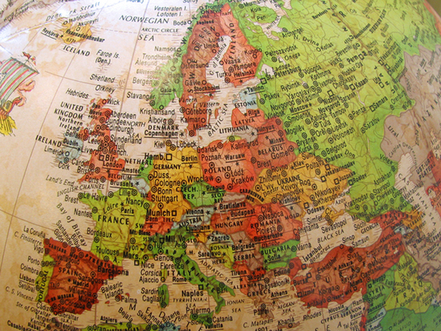część globusa przedstawiająca Europę