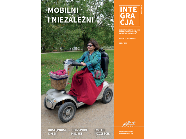 Okładka 4 numeru magazynu Integracja. Na okładce Jola Wiszowata jedzie na skuterze dla osób z niepełnosprawnością