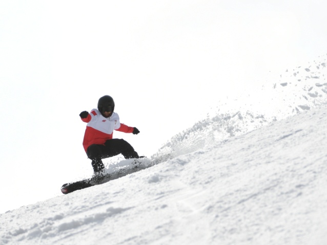 Wojciech Taraba na trennigu snowboardowym w Pjongczang