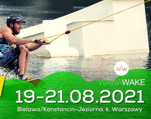 mężczyzna uprawiający sport na wodzie i napis wawawake 19-21 sierpnia 2021 r bielawa konstancin-jeziorna k.warszawy