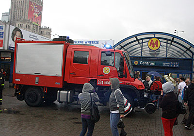 zdjęcie: wypadek w metrze, fot.: Wojciech Traczyk/EastNews/SE