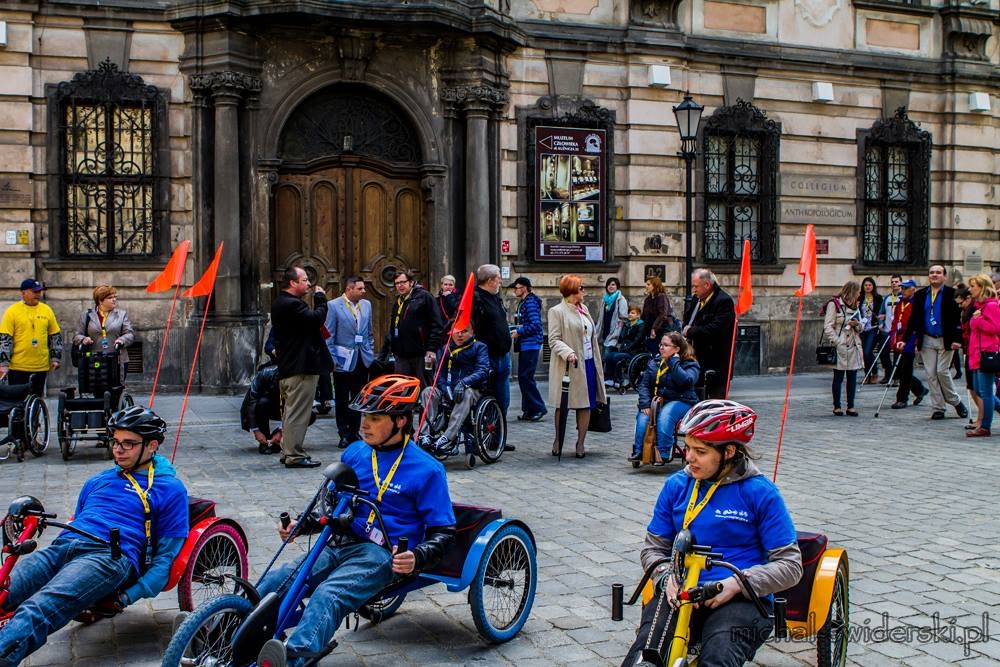 Trasy dostępne w przewodniku przetestowali dziennikarze i osoby z dysfunkcjami