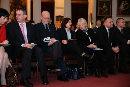 Paweł Wypych, Janusz Kochanowski, Maria Kaczyńska, Antonina Ostrowska, Jarosław Duda i Wojciech Skiba. Fot.: Piotr Stanisławski