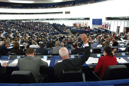 Głosowanie europosłów. Fot.: Parlament Europejski - Dział Audiowizualny