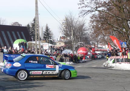 Samochód podczas rajdu w Wieliczce. Fot.: Bartosz Remin